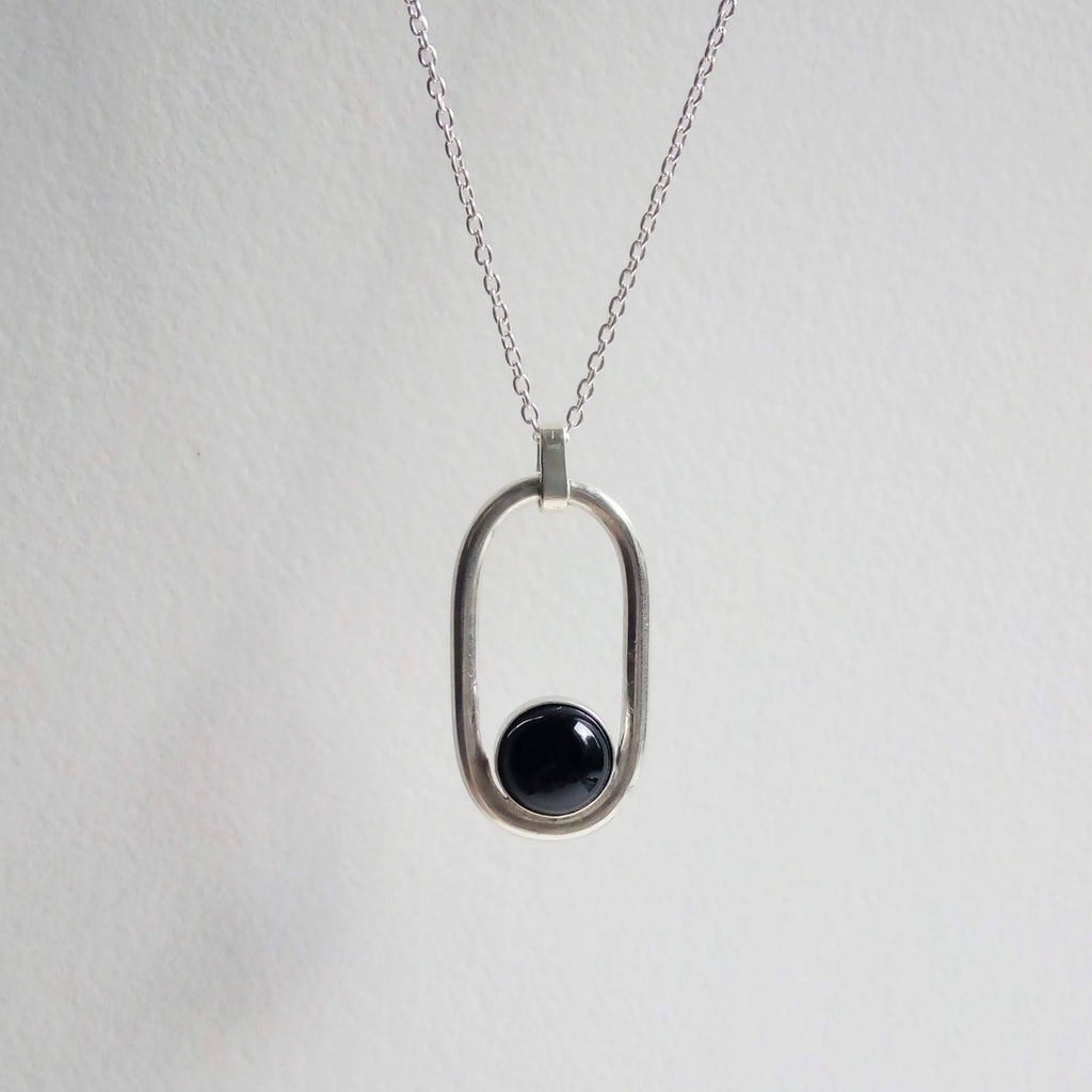 Mid Century Necklace - Onyx