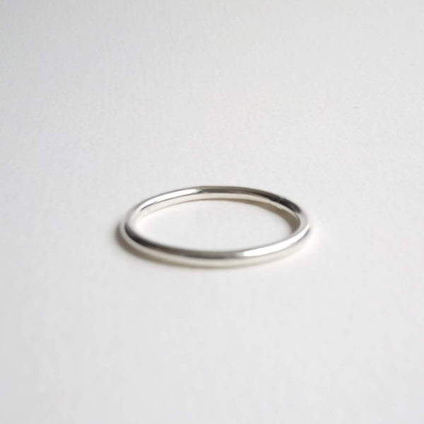 Simple stacker ring in either 1.8mm or 2mm round wire. Can be left shiny and smooth or textured if desired.